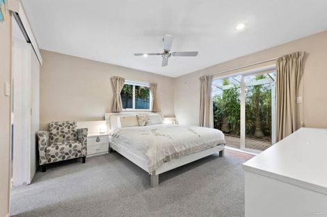 Photo of property in 13a Zion Road, Birkenhead, Auckland, 0626