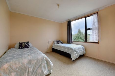 Photo of property in 2 Antrim Street, Waikawa, Tokanui, 9884