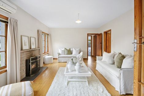 Photo of property in 12 Truro Street, Sumner, Christchurch, 8081