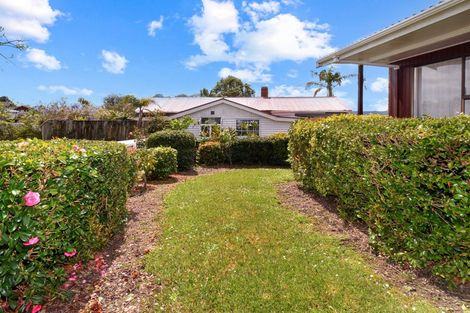 Photo of property in 2/1 Sari Place, Massey, Auckland, 0614