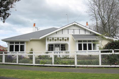 Photo of property in 45 College Street, College Estate, Whanganui, 4500