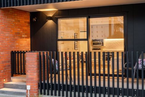 Photo of property in 3/212 Cashel Street, Christchurch Central, Christchurch, 8011