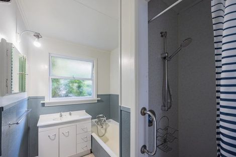 Photo of property in 43 Stuart Street, Holmes Hill, Oamaru, 9401