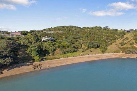 Photo of property in 124 Delamore Drive, Oneroa, Waiheke Island, 1081
