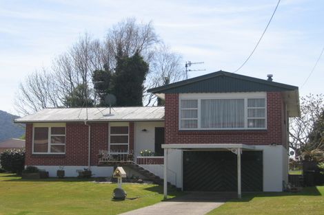 Photo of property in 59 Hillcrest Avenue, Hillcrest, Rotorua, 3015