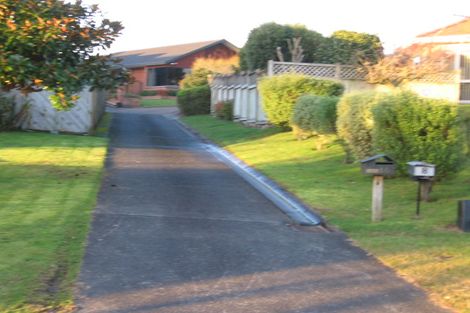 Photo of property in 8 Silhouette Way, Western Heights, Hamilton, 3200