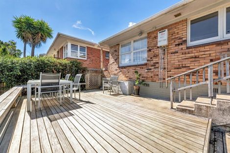 Photo of property in 6 Pegler Drive, Howick, Auckland, 2014