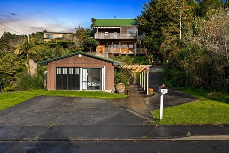 Photo of property in 53 Stillwater Crescent, Stillwater, Silverdale, 0993