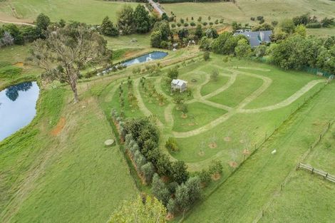 Photo of property in 333 Tuhimata Road, Paerata, Drury, 2578