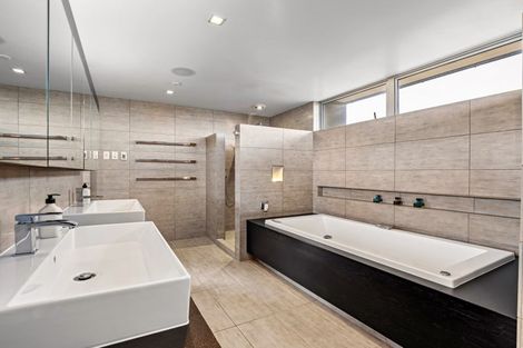 Photo of property in 423 Oceanbeach Road, Mount Maunganui, 3116