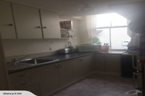 Photo of property in 6 Burnell Avenue, Thorndon, Wellington, 6011