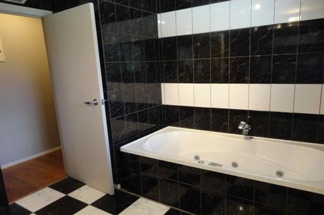 Photo of property in 6 Kapua Place, Taupo, 3330