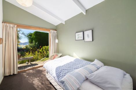 Photo of property in 13 Purau Avenue, Diamond Harbour, 8972