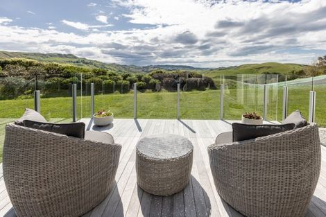 Photo of property in 64 Timoti Road, Waimarama, Havelock North, 4294