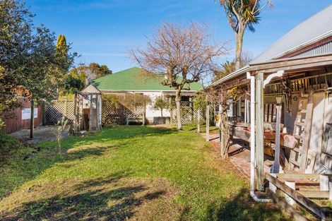 Photo of property in 357 Featherston Street, Palmerston North, 4414
