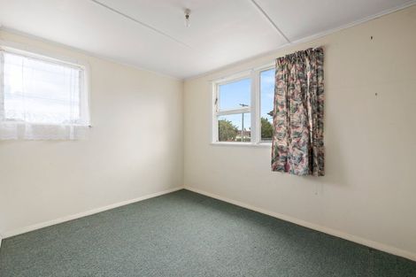 Photo of property in 34 Kummer Crescent, Masterton, 5810
