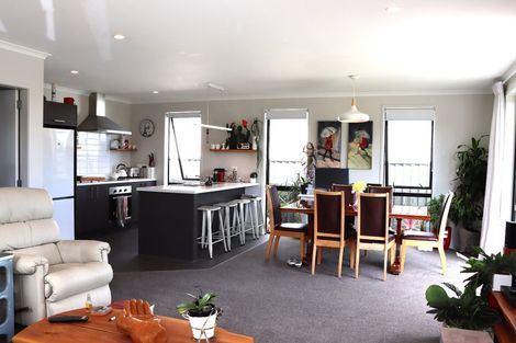 Photo of property in 5 Traverse Lane, Omokoroa, 3114