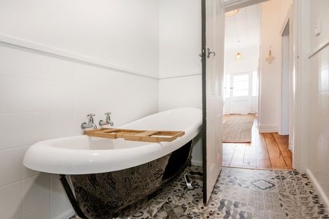 Photo of property in 508 Pepper Street, Saint Leonards, Hastings, 4120