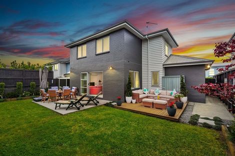 Photo of property in 22 Samuel Cassidy Avenue, Swanson, Auckland, 0614