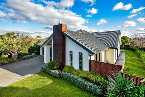 Photo of property in 54 Forest Drive, Parklands, Christchurch, 8083