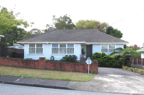 Photo of property in 9 Tauhara Street, Green Bay, Auckland, 0604