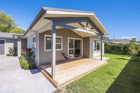 Photo of property in 29a Parata Street, Waikanae, 5036