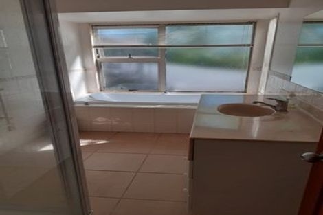 Photo of property in 76 Glenstrae Road, Redcliffs, Christchurch, 8081