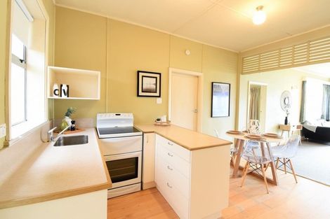 Photo of property in 16 Marine Parade, Macandrew Bay, Dunedin, 9014
