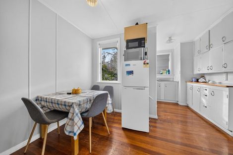 Photo of property in 10 Surrey Street, Solway, Masterton, 5810