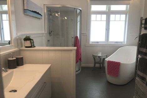 Photo of property in 7 Shortland Street, Regent, Whangarei, 0112