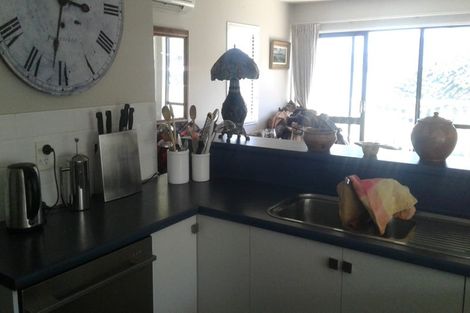 Photo of property in 11 Governors Bay Road, Cass Bay, Lyttelton, 8082