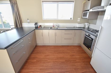 Photo of property in 2 Totara Drive, Twizel, 7901