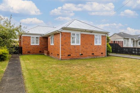 Photo of property in 36 Cuba Street, Marton, 4710