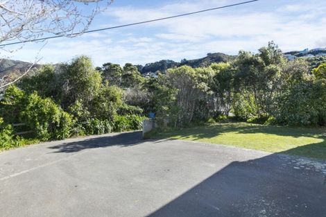 Photo of property in 27 Victory Avenue, Karori, Wellington, 6012