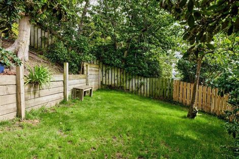 Photo of property in 72 Paremata Road, Paremata, Porirua, 5024