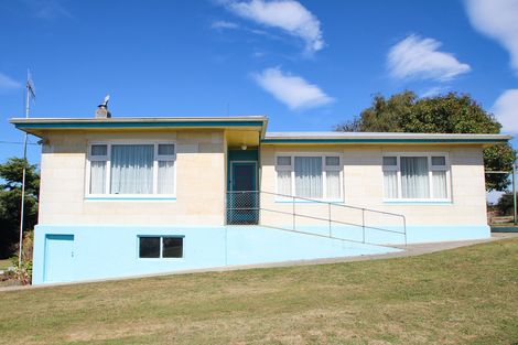 Photo of property in 25 Gordon Street, Weston, Oamaru, 9401