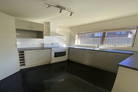 Photo of property in 2/42 Galvan Avenue, Sunnyhills, Auckland, 2010