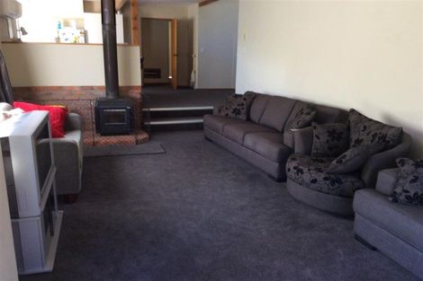 Photo of property in 15a Alta Place, Frankton, Queenstown, 9300