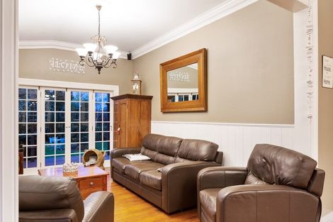 Photo of property in 104 Pitt Road, Hillsborough, New Plymouth, 4372