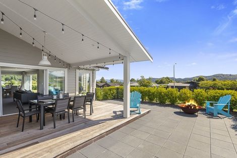 Photo of property in 13 Kestrel Lane, Kinloch, Taupo, 3377