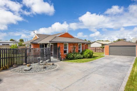 Photo of property in 11b Mulberry Place, Redwood, Christchurch, 8051