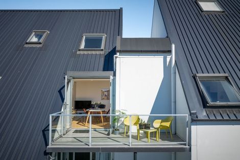 Photo of property in 16/15 Peterborough Street, Christchurch Central, Christchurch, 8013