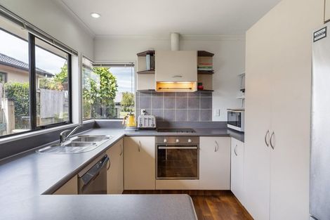 Photo of property in 8 Kestrel Avenue, Welcome Bay, Tauranga, 3112