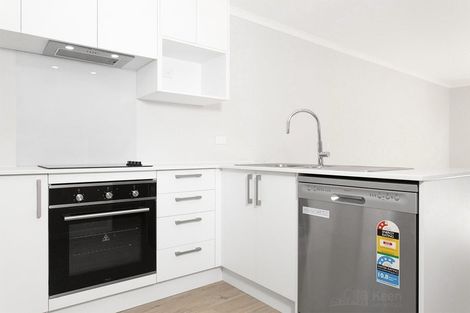 Photo of property in 2/125b Metcalfe Road, Ranui, Auckland, 0612