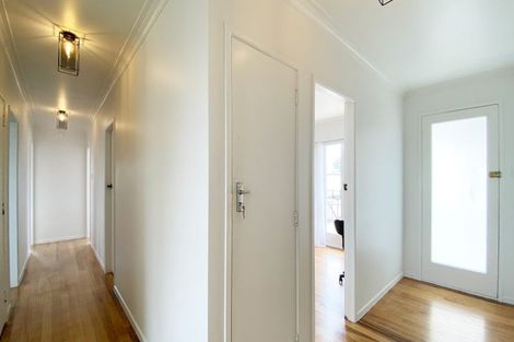 Photo of property in 54 Alma Crescent, Papakura, 2110