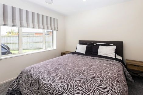 Photo of property in 6 Little Oaks Drive, Yaldhurst, Christchurch, 8042