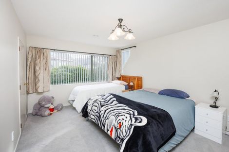 Photo of property in 8 Fraser Court, Roslyn, Palmerston North, 4414