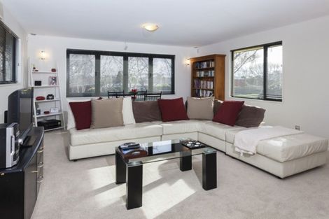 Photo of property in 4 Ryeland Avenue, Ilam, Christchurch, 8041