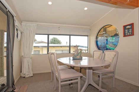 Photo of property in 231 Pukehina Parade, Pukehina, 3189