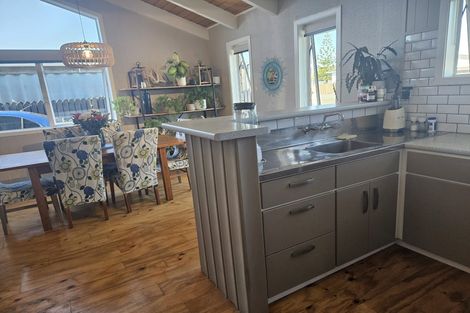 Photo of property in 21 Bealey Street, Hokitika, 7810